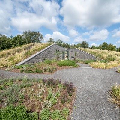 Toiture végétale intensive en Belgique pour un arboretum